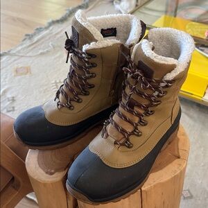 Men’s Snow Boots Brown Winter boots, lined, Mens 9 Warm